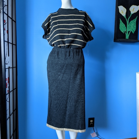 NWT Vintage 2pc knit sweater set - Picture 1 of 6